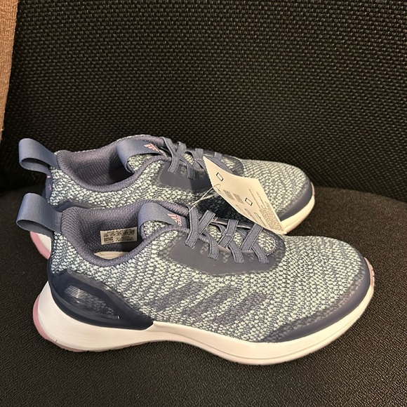 Adidas rapidarun runners - size 13 NEW with box - Picture 4 of 6